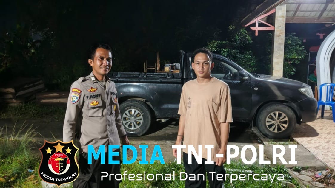 Patroli Malam Rutin, Personel Polsek Menjalin Jaga Kamtibmas Tetap Kondusif