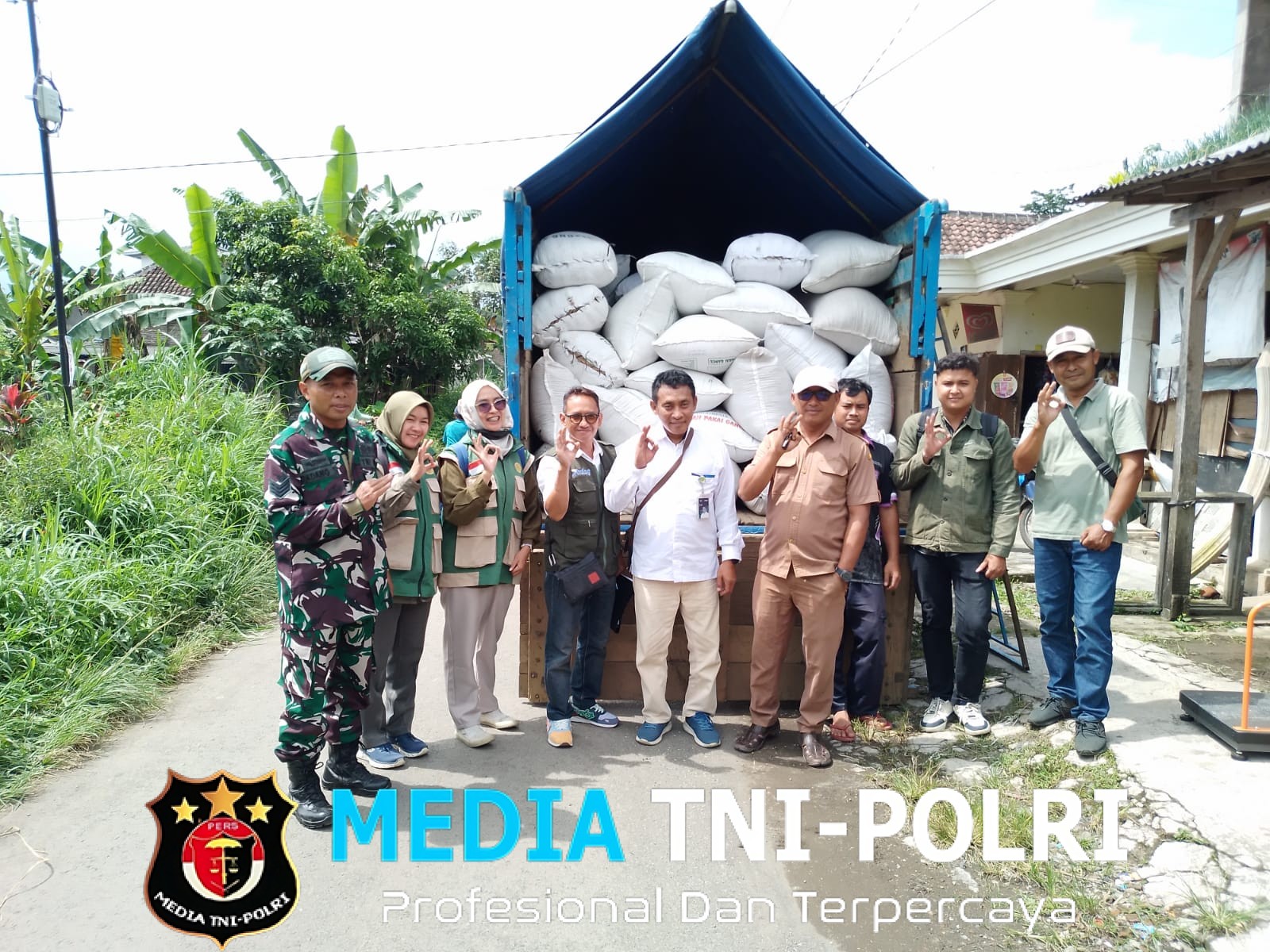 Babinsa Jambesari Dampingi Sergab, Perkuat Ketahanan Pangan dan Stabilitas Harga Gabah