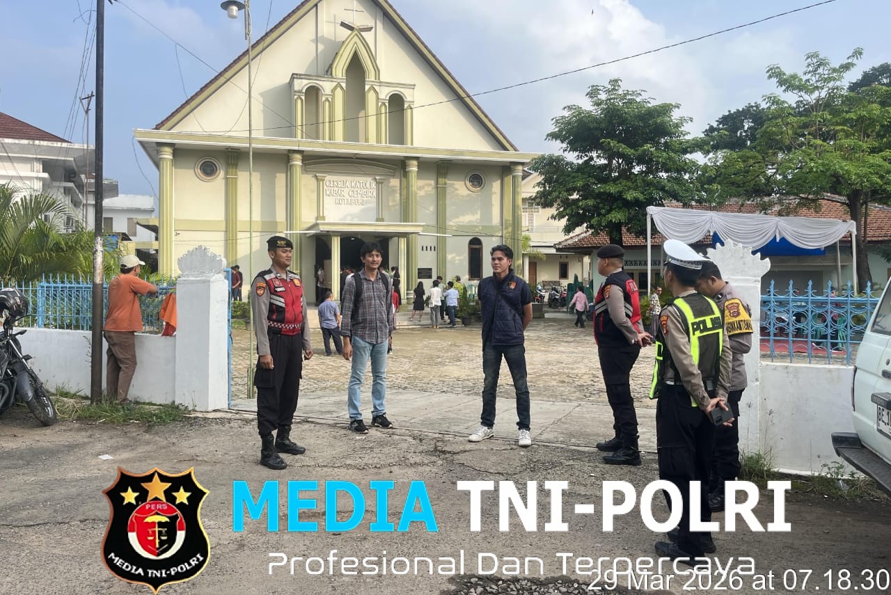 Polisi Amankan Perayaan Palma di Kotabumi, Ibadah Berjalan Aman dan Lancar