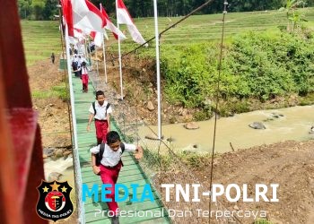 Dulu Basah Basahan Ke Sekolah, Sekarang Anak Sekolah Di Sembukan Punya Jembatan Garuda