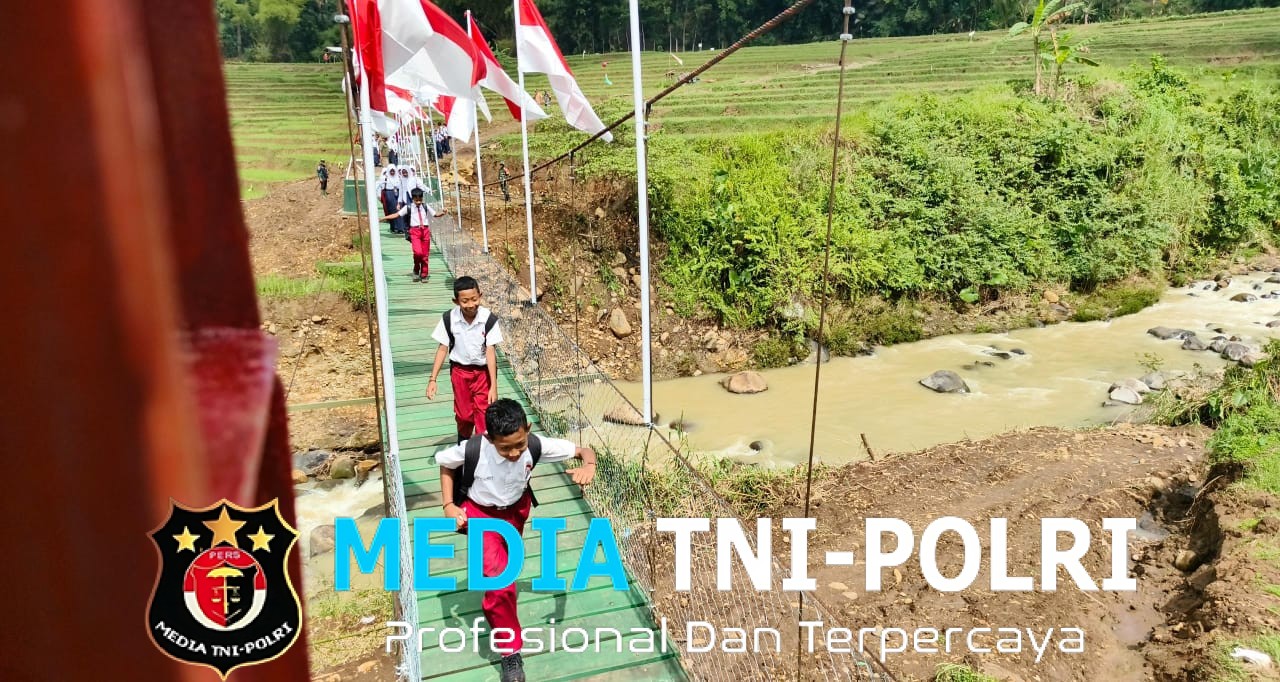 Dulu Basah Basahan Ke Sekolah, Sekarang Anak Sekolah Di Sembukan Punya Jembatan Garuda