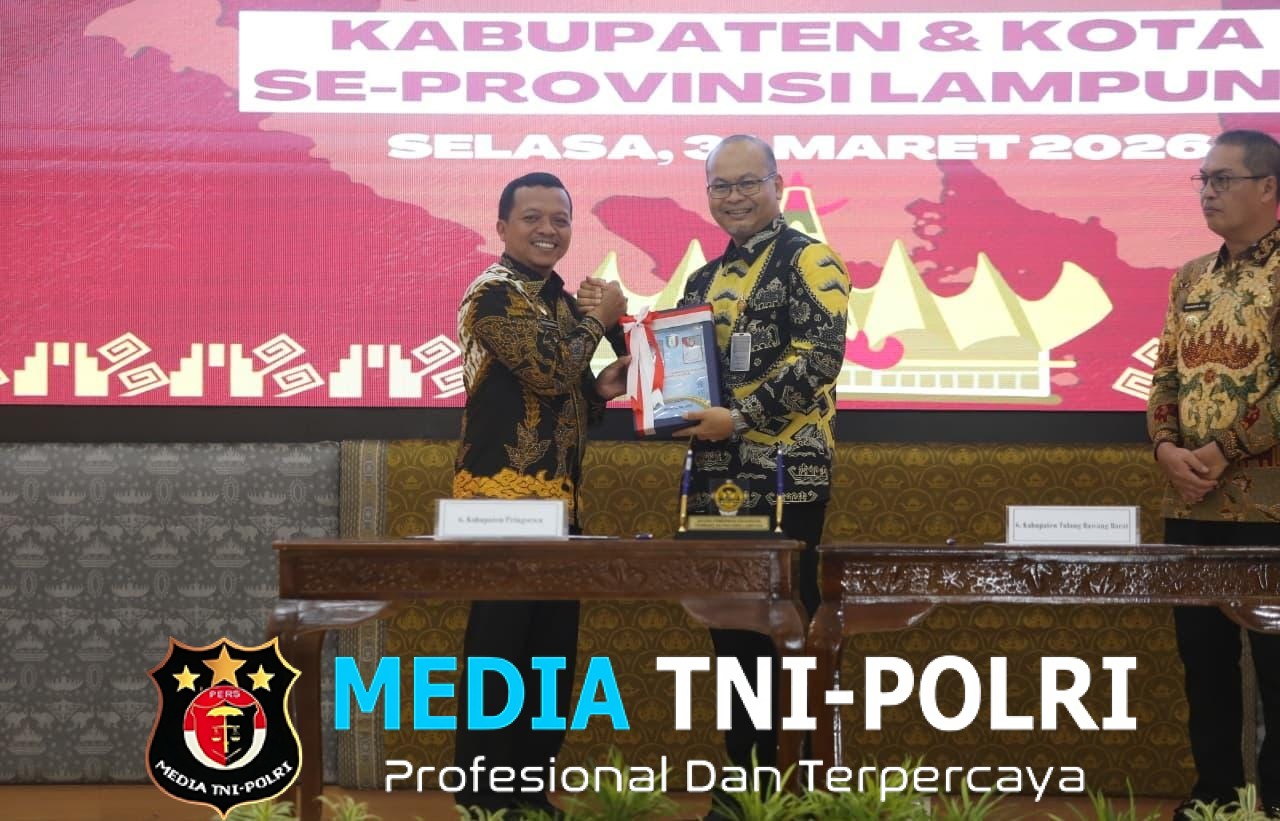 Bupati Pringsewu Serahkan LKPD 2025 Unaudited Kepada BPK RI