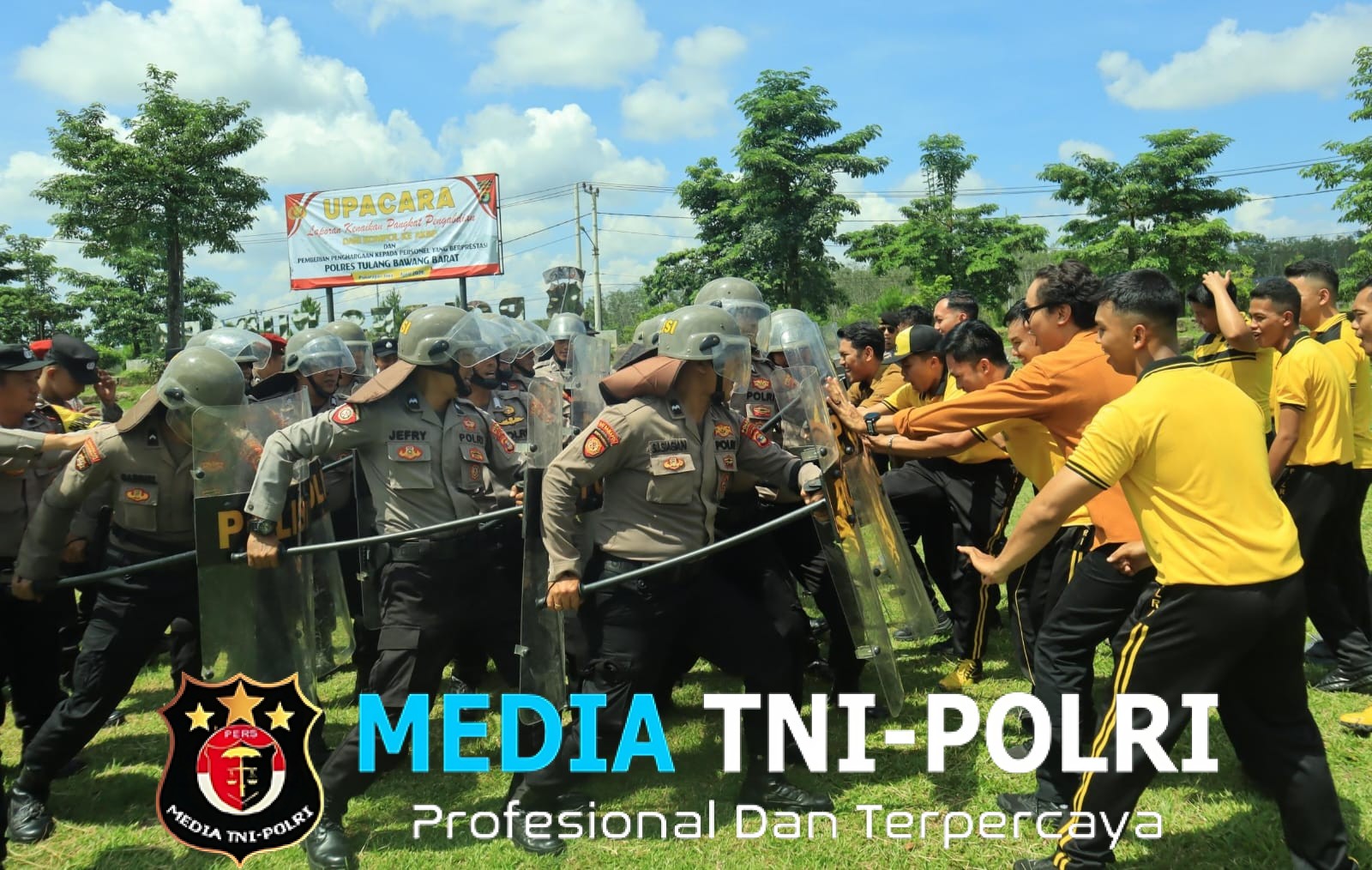 Polres Tulang Bawang Barat Tingkatkan Kemampuan dan Keterampilan Gelar Latihan Dalmas, Siap Hadapi May Day 2026