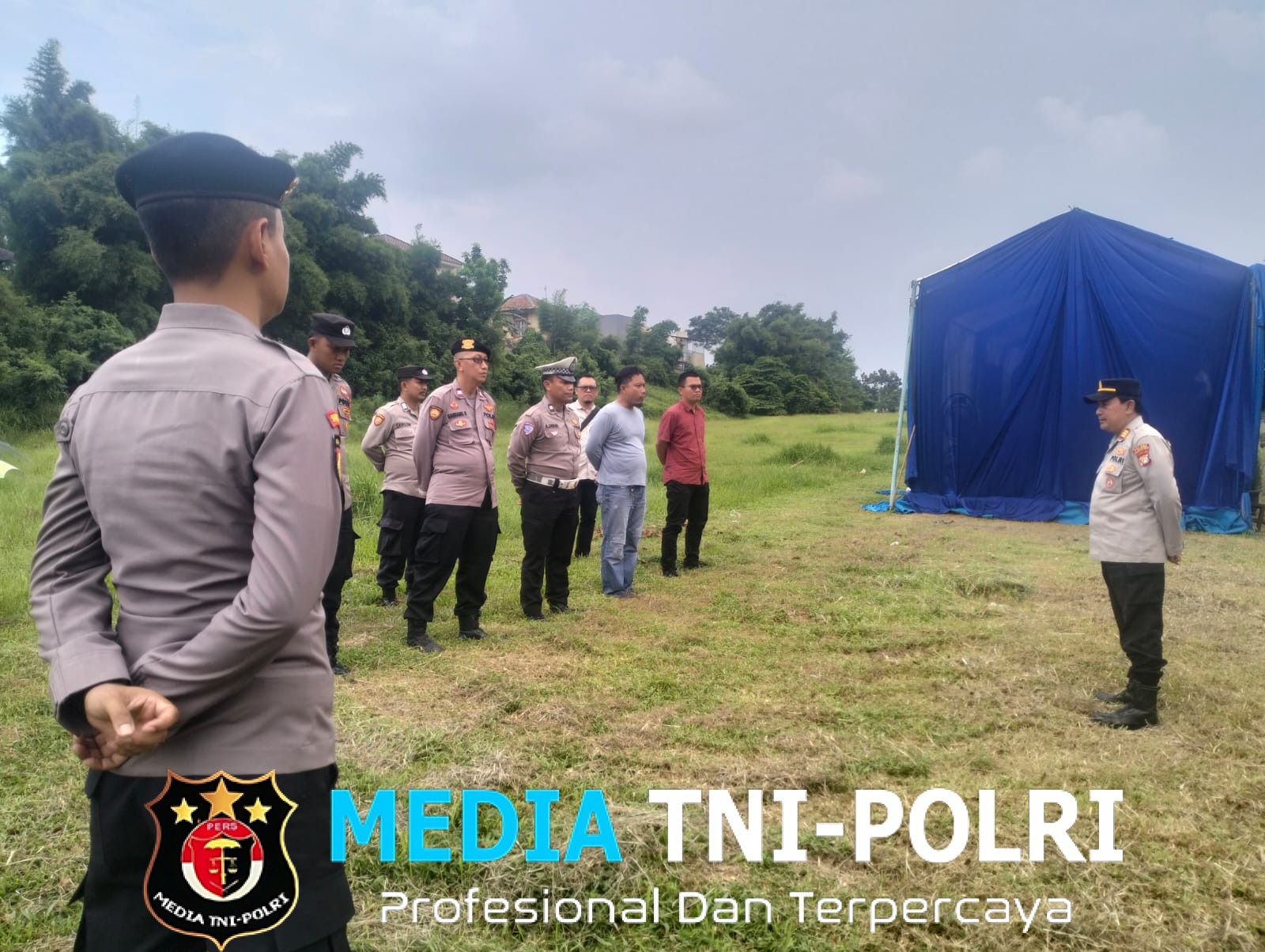 Pengamanan Jumat Agung di Cikarang Selatan Berjalan Aman dan Kondusif