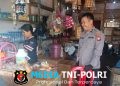 Bhabinkamtibmas Desa Sompak Sampaikan Pesan Kamtibmas Melalui Dialog Santai Bersama Warga