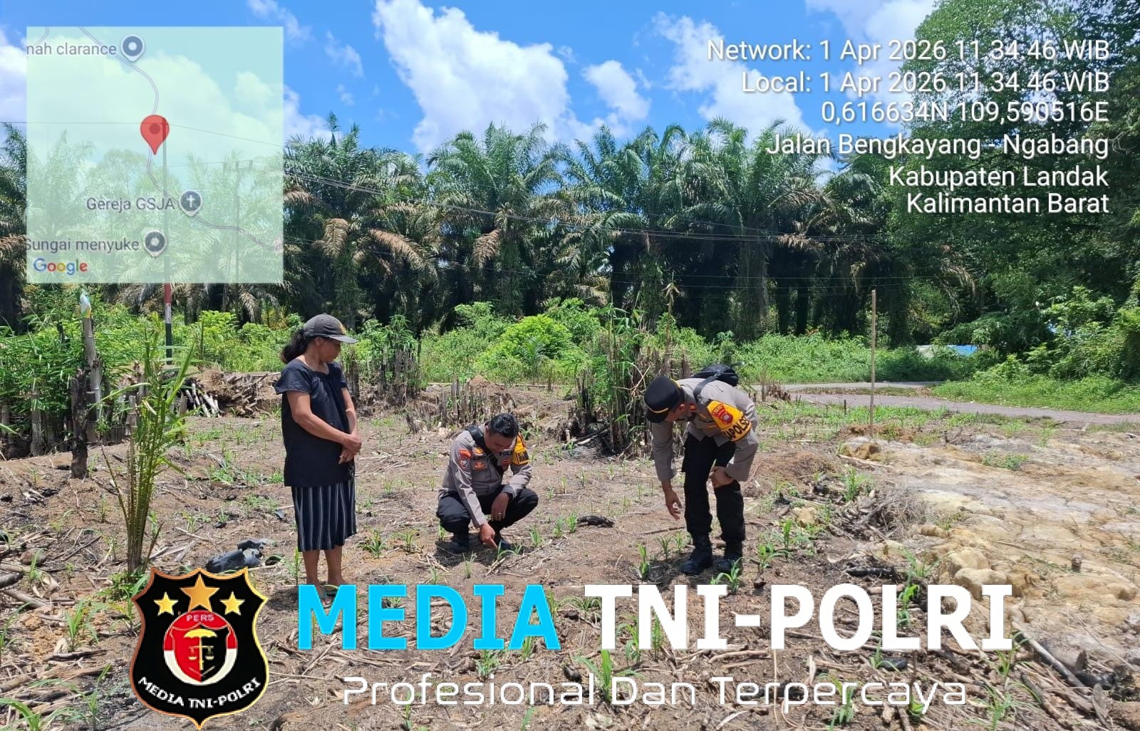 Kapolsek Menyuke Beserta Anggota Lakukan Pengecekan Tanam Jagung Mandiri Ke Desa Songga