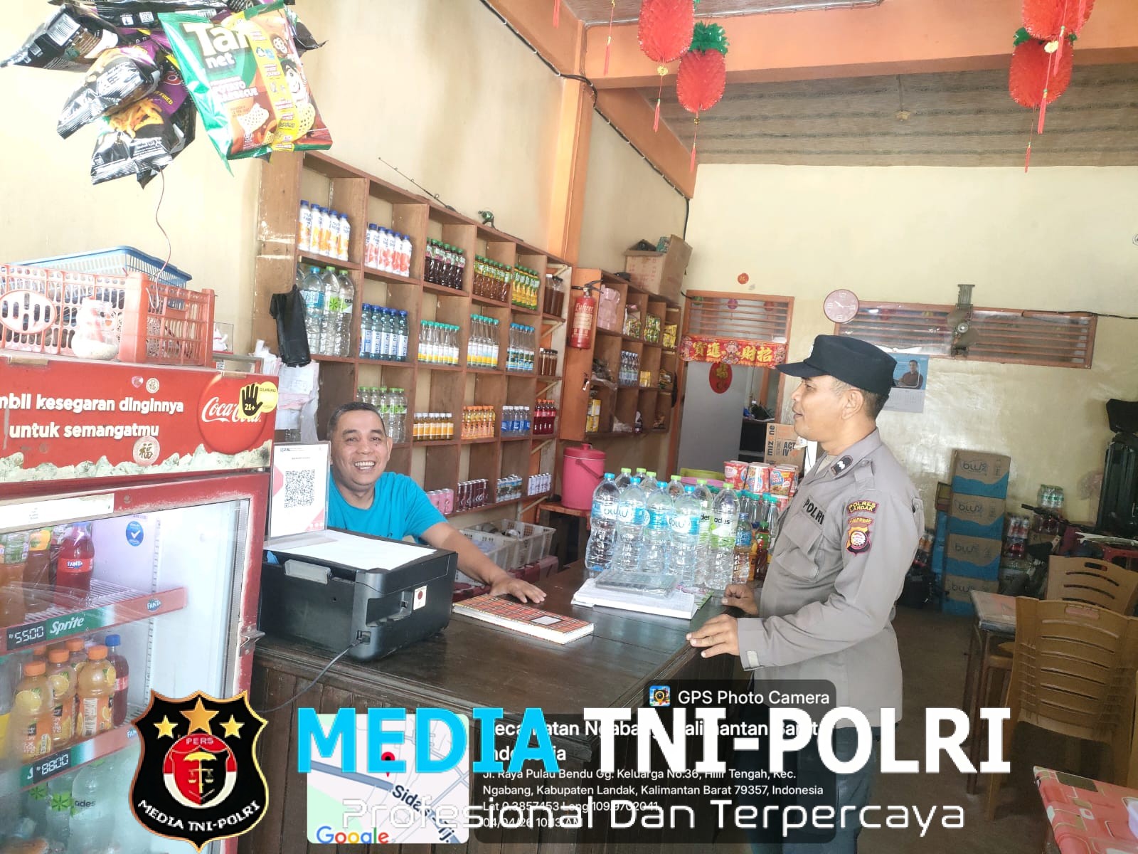 Patroli Preventif Polsek Ngabang Untuk Pastikan Situasi Di Akhir Pekan Dalam Keadaan Aman