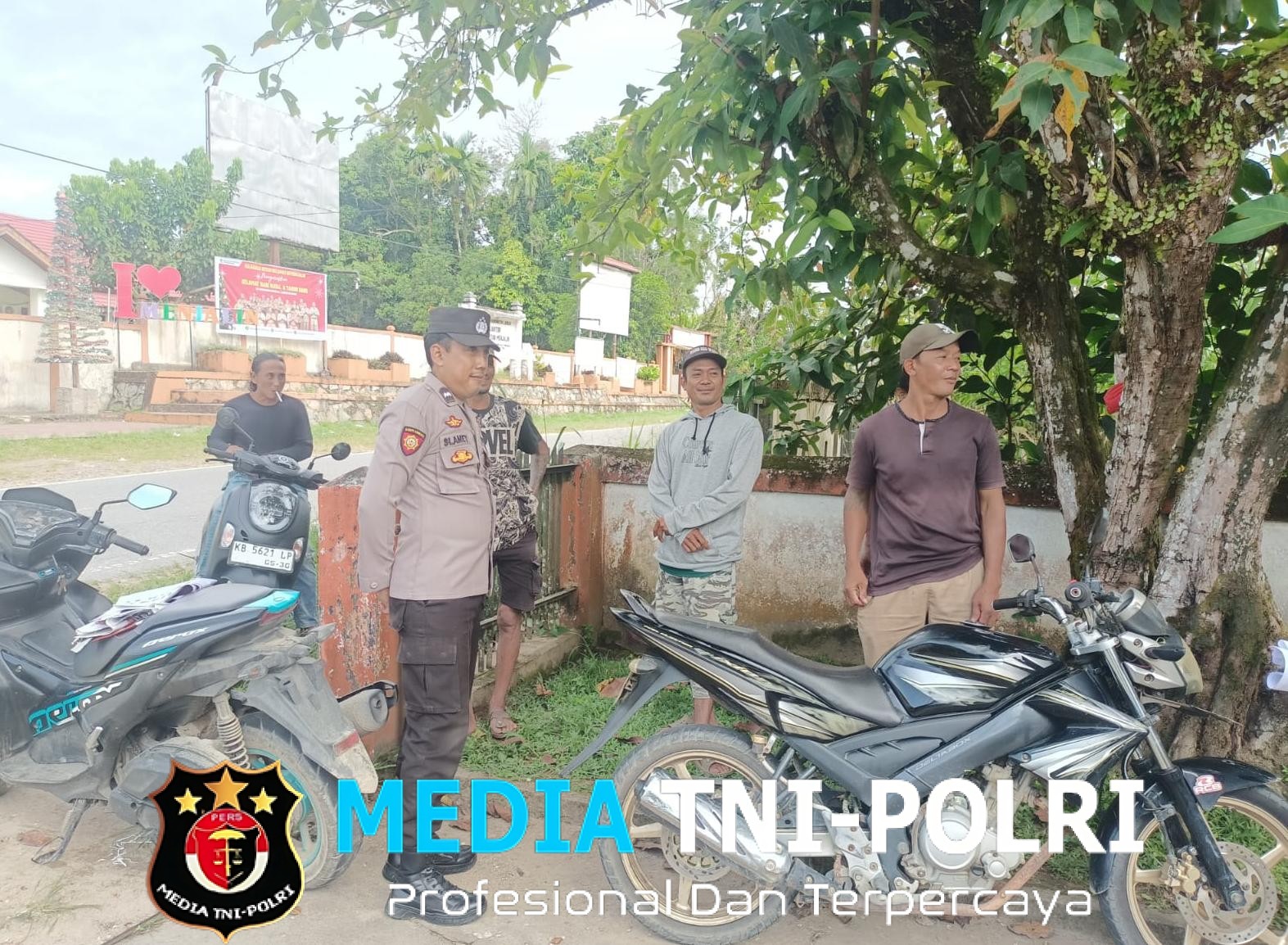 Patroli Siang, Personel Polsek Menjalin Jaga Kondusifitas Wilayah