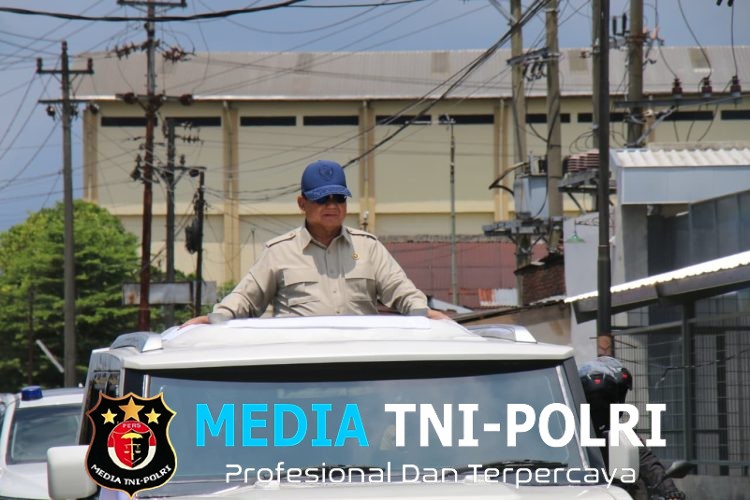 Polda Jateng dan Jajaran Amankan Jalur Lintasan VVIP, Kunjungan Presiden RI di Magelang Berlangsung Aman dan Kondusif