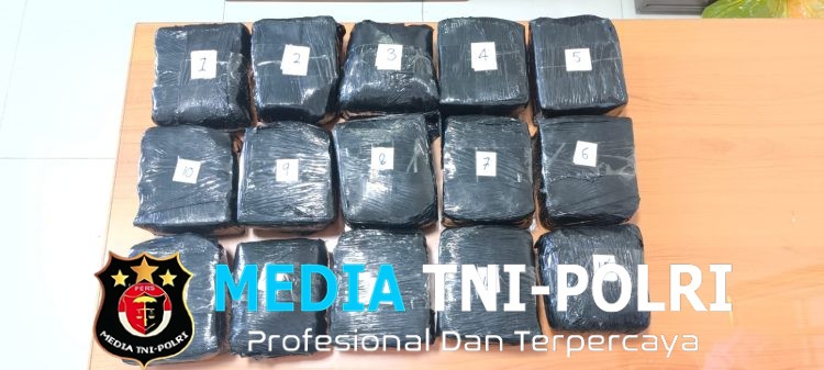 Bravo Polda Lampung  Berhasil Ungkap Penyelundupan 15,7 Kilogram Sabtu di Pelabuhan Bakauheni