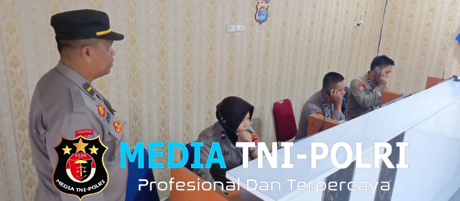 Operator Call Center 110 Polres Lampung Utara All Out Berikan Pelayanan kepada Masyarakat