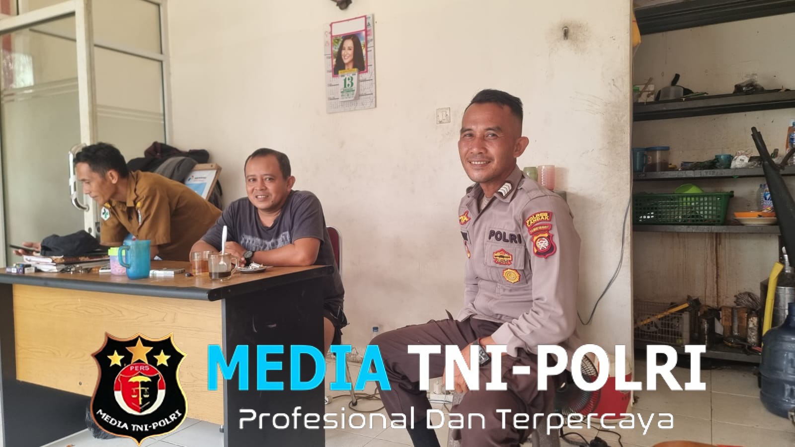 Patroli Siang, Personel Polsek Menjalin Jaga Stabilitas Kamtibmas di Wilayah Desa Menjalin