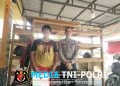 Melaksanakan Patroli Rutinitas, Personil Polsek Ngabang Berdialog Bersama Warga Untuk Pastikan Situasi Aman
