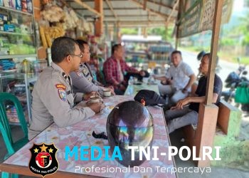 Sambil Ngobrol Santai, Polisi Ingatkan Warga Waspada Dampak El Nino