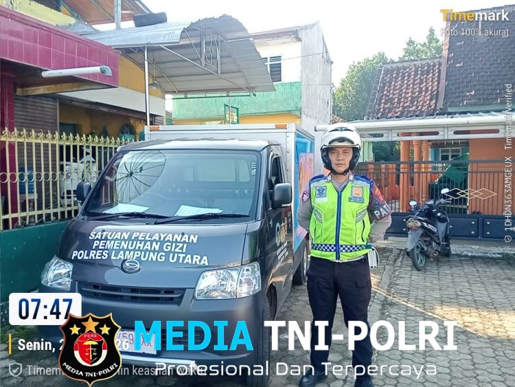 Dukung Program MBG, Polres Lampung Utara Kawal Distribusi Makanan Bergizi Gratis ke Sekolah