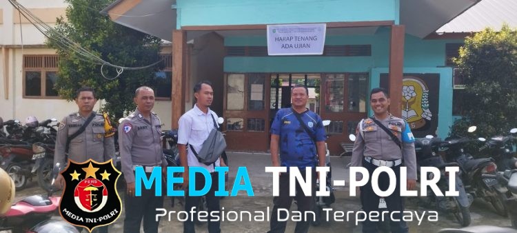 Personel Polsek Mempawah Hulu Sosialisasikan Penertiban Knalpot Brong di SMA Negeri 1 Mempawah Hulu