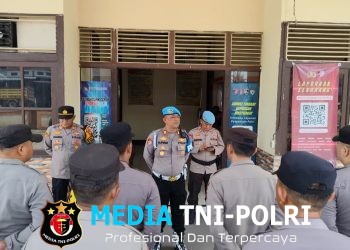Penyampaian Bidang Profesi dan Pengamanan Polda Kalbar Saat Sasar Polsek Ngabang Untuk Laksanakan Penegakan Ketertiban Disiplin