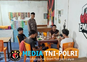 Secangkir Kopi dan Pesan Keamanan, Cara Humanis Polisi Jaga Kamtibmas