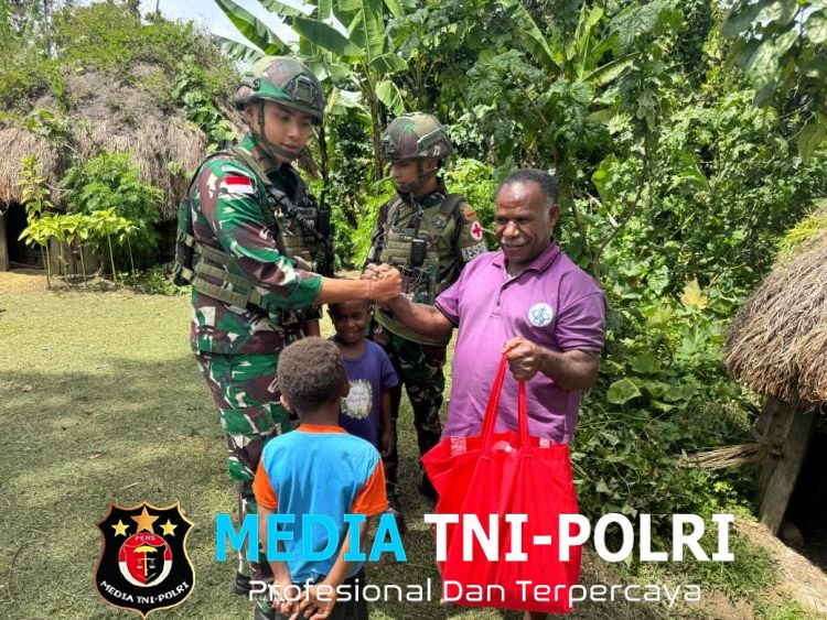 Pererat Tali Silaturahmi, Satgas Yonif 521/DY Kunjungi Tokoh Agama dan Berikan Pelayanan Kesehatan Gratis di Kampung Bolakme