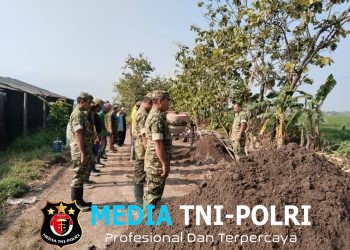 Sebelum Bekerja Satgas TMMD 128 Melaksanakan Apel Pagi Dan Senam