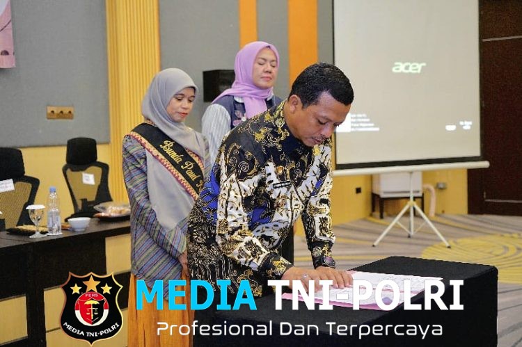 Bupati Pringsewu Riyanto Pamungkas Buka Penguatan Program Holistik Integratif