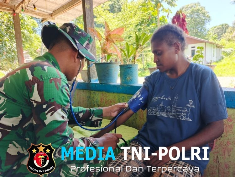 Tak Hanya Bangun Infrastruktur, Satgas TMMD KE-128 Kodim 1801/Manokwari Hadirkan Layanan Kesehatan Gratis Untuk Warga