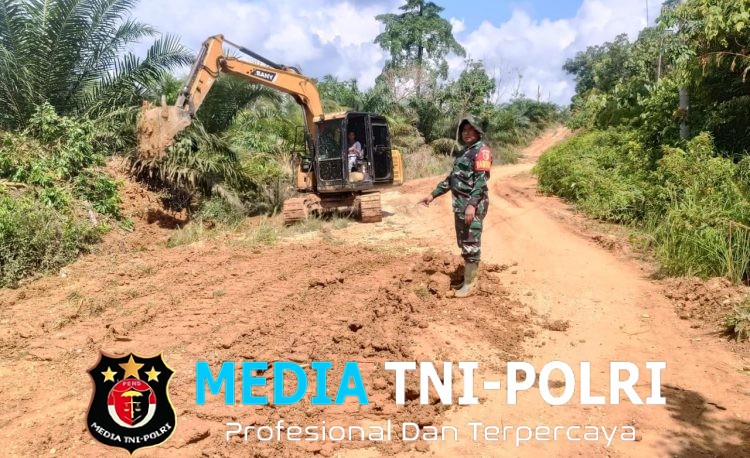 Satgas TMMD ke 128 Kodim 0420/Sarko Pasang Gorong-gorong di Lokasi Perbaikan Jalan