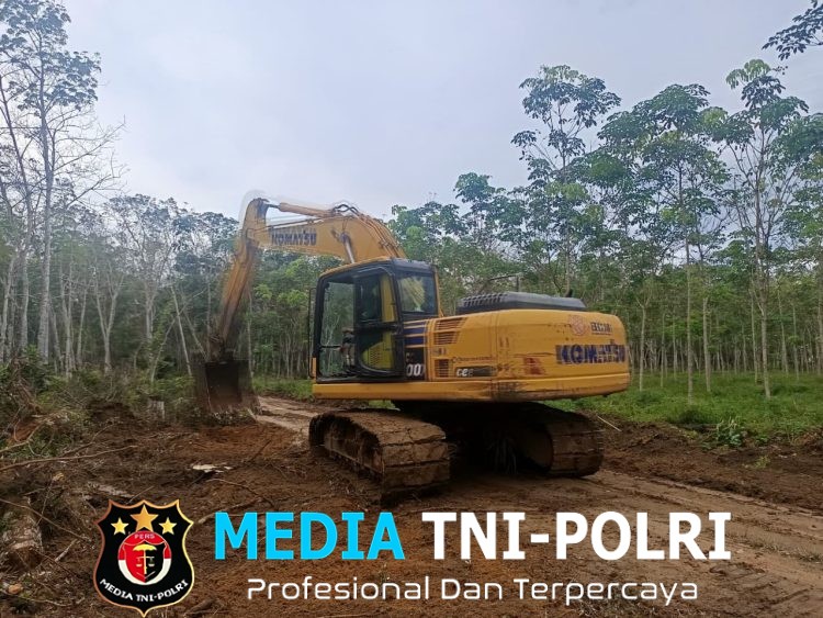 Satgas TMMD Kodim 0402/OKI Kebut Pembukaan Jalan untuk Kesejahteraan Warga