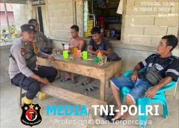 Patroli Sambil Ngobrol, Polisi dan Warga Bangun Keakraban