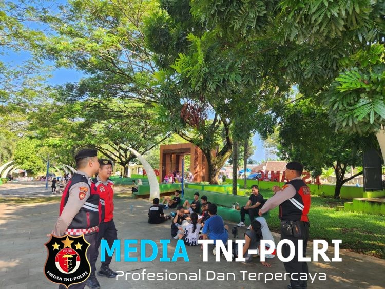 Patroli Presisi Sat Samapta Polres Lampung Utara Berikan Himbauan Kamtibmas di Islamic Center
