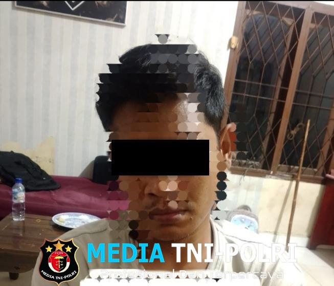 Anggota Reskrim Polsek Tanjung Raya Bersama Tekab 308 Polres Mesuji Berhasil Menangkap Tersangka Penipuan Atau Penggelapan