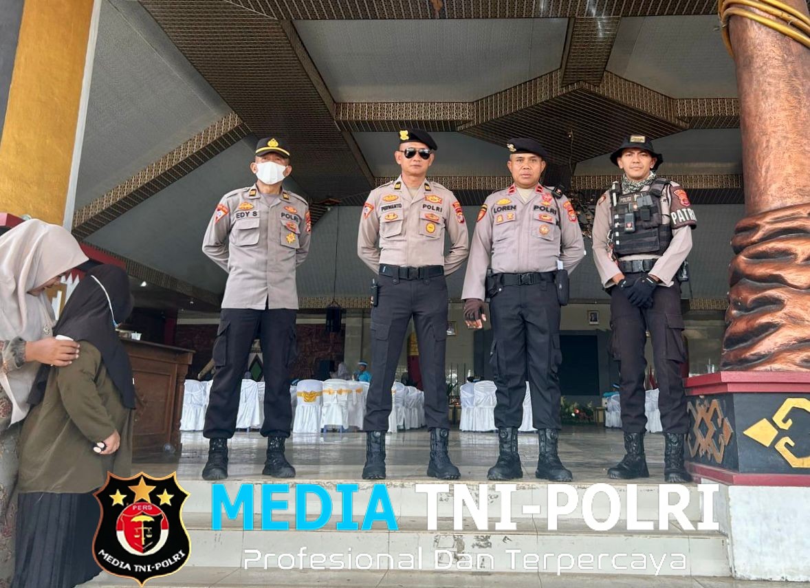 Berkat Pengamanan Maksimal Polres Lampung Tengah Bersama Instansi Terkait, Pelepasan 439 JCH Kloter 08 Berjalan Lancar dan Khidmat