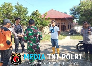 Babinsa Koramil 01/Batang Asai Gelar Apel Siaga dan Turun Langsung Bantu Warga Terdampak Banjir