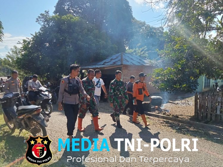 Dandim 0420/Sarko Tinjau Langsung Lokasi Banjir di Sarolangun, Pastikan Keselamatan Warga