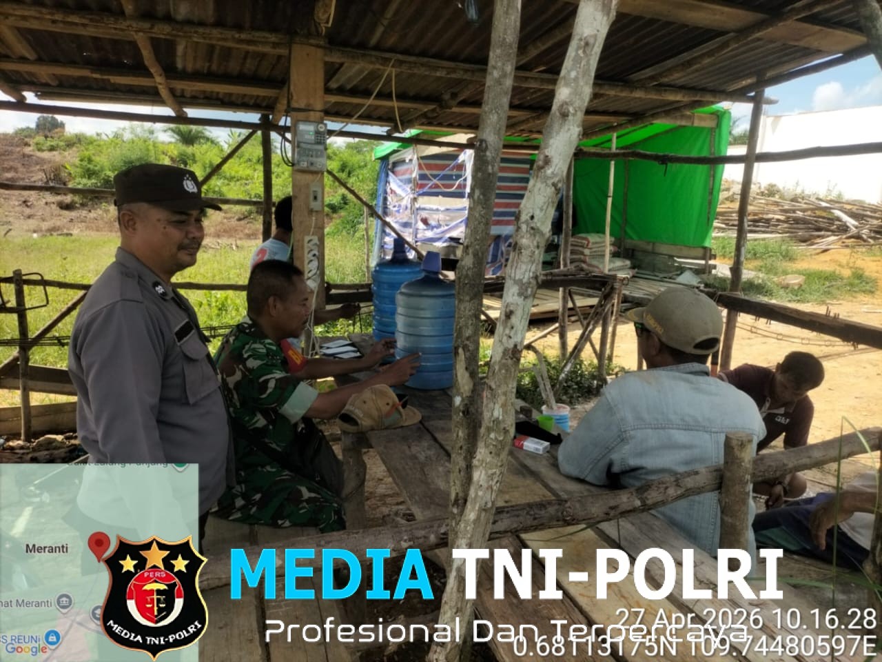 Di Balik Santainya Warga di Pondok, Ada Pesan Keamanan dari Polisi