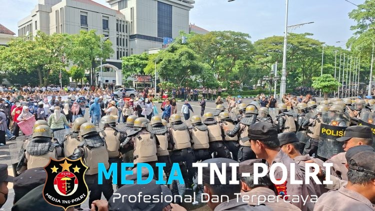 Gelar Simulasi Sispamkota, Wakapolda Jateng Instruksikan Seluruh Kapolres Samakan Persepsi dan Terapkan Standar Pelayanan Humanis