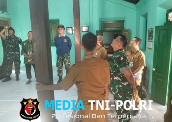 Danramil 03 Serengan Dampingi Sekda Kota Surakarta Cek Rumah Pahlawan Brigjen Slamet Riyadi Yang Mau Di Rehab