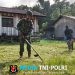 Peduli Sosial Satgas Yonif 521/DY Hadir Dalam Pembersihan Lingkungan di Kampung Muaranawa