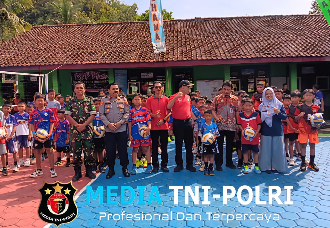 Bupati Wonogiri Buka Turnamen Voli Antar SD di Paranggupito, Polisi Pastikan Kegiatan Aman