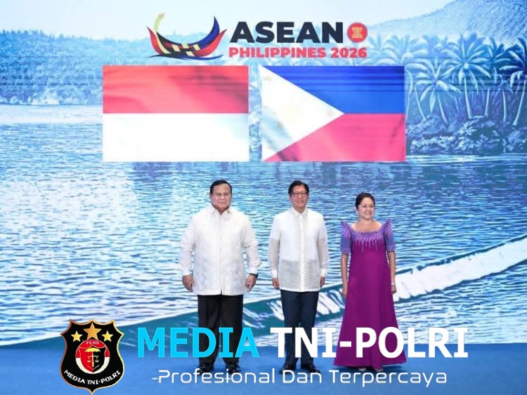 Simbol Persahabatan: Presiden Prabowo Kenakan Barong Bermotif Batik di Gala Dinner KTT ASEAN