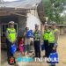 Melalui Program ‘Tasi Berkah’, Sat Lantas Polres Mesuji Bagikan Sembako untuk Warga Kurang Mampu