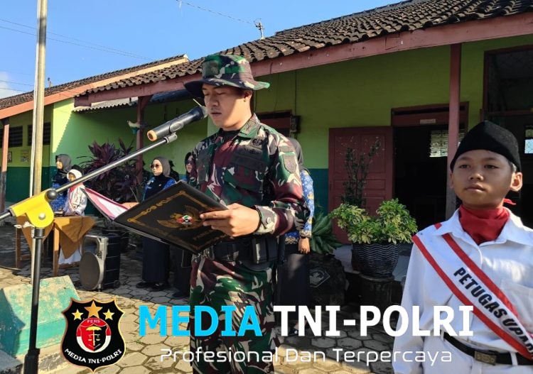 Istimewa! Peringati Hari Pendidikan, SD Plumbungan IV, TNI jadi Irup