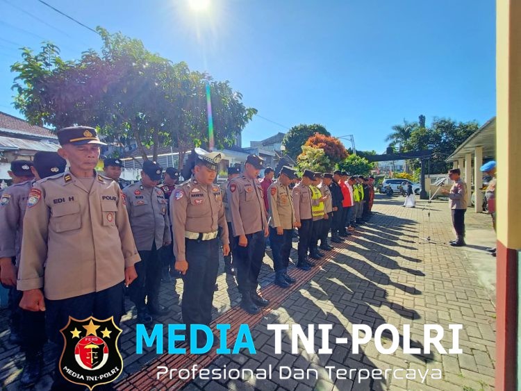 Implementasi Program Polda Jatim, Polsek Jajaran Polres Batu Gelar Apel Serentak Sabuk Kamtibmas 2026