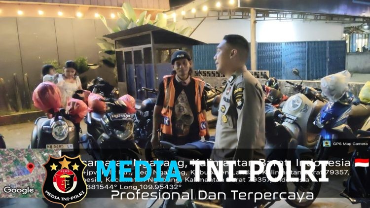 Sisir Titik Rawan, Polsek Ngabang Ajak Warga Waspada di Malam Akhir Pekan