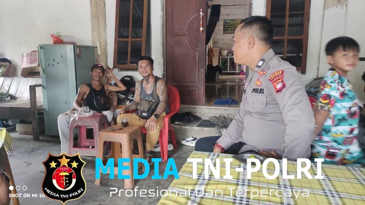 Patroli Siang, Personel Polsek Menjalin Ciptakan Situasi Kamtibmas Kondusif