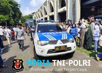 Polres Lampung Utara Kawal Jamaah Haji 1447 H Kloter JKG 15 ke Asrama Haji Bandar Lampung