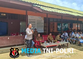 Kapolsek Menyuke Beserta Anggota Berikan Imbauan Lalu Lintas Kepada Para Siswa