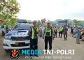 Polisi Kawal Keberangkatan 439 Jemaah Haji Pringsewu ke Asrama Haji Lampung
