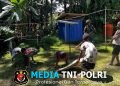 Kampung Bersih Papuaku Indah, Satgas Yonif 521/DY Karya Bakti Membersihkan Rumah Tokoh Masyarakat di Distrik Kelila