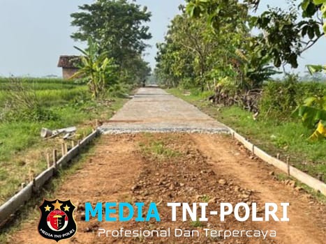 Akselerasi Membuahkan Hasil Pengecoran Jalan TMMD Reguler ke-128 Kodim Sragen Capai 50 Persen